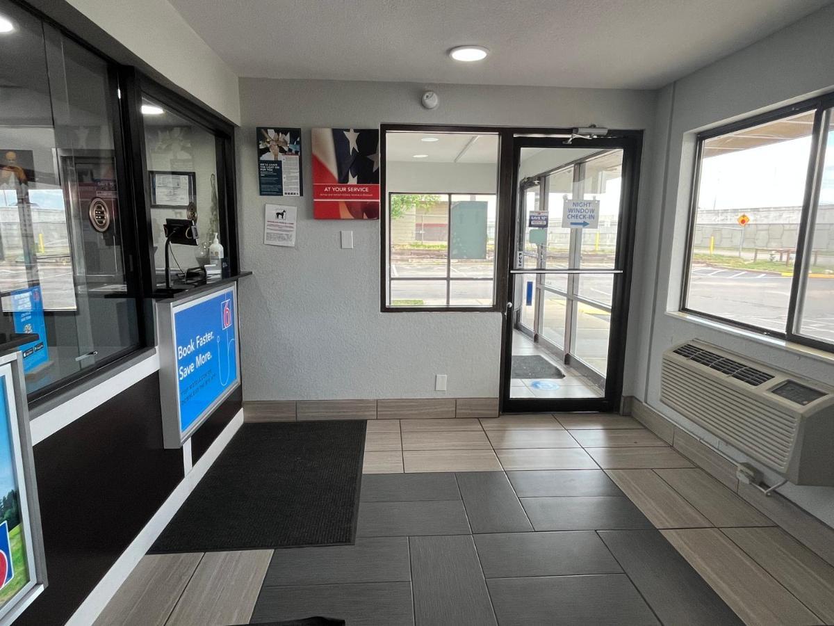 Studio 6 Wichita, Ks - Airport Exterior foto